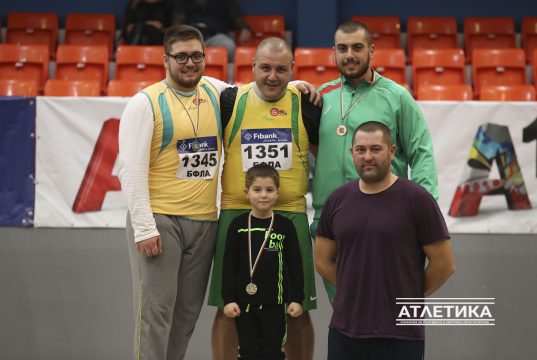 Георги Иванов и Тодор Петров носят национални титли за Добрич в тласкането на гюле