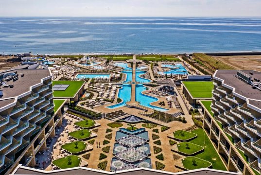 Wave Resort отличен с награда за най-добър „СПА и Уелнес Център на годината“ в Националните награди “Бизнес дама на годината”