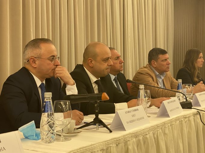 Министър Проданов участва в Кръгла маса на тема „Туризъм“ в Сандански