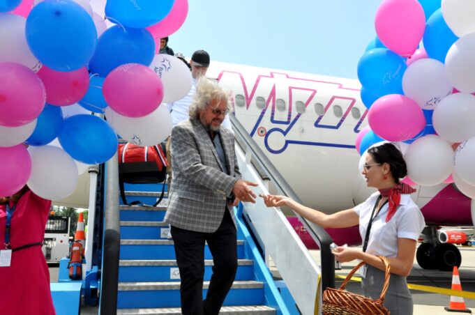 Wizz Air открива отново лятната си база в Бургас и стартира четири нови маршрута