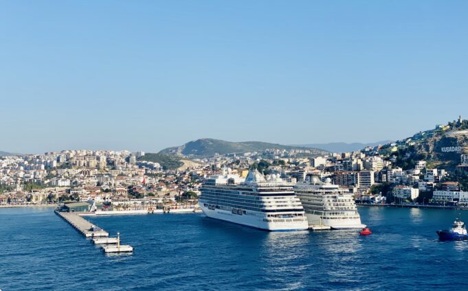 Турция е посетена от над един милион пътници на круизни кораби миналата година