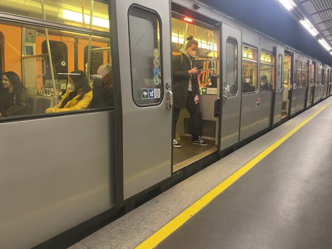 Удължена е метролинията до летище „Истанбул“