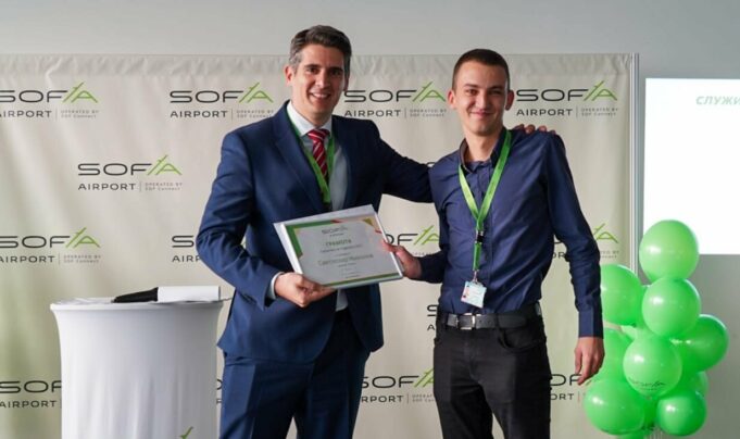 Летище София отличи „Служител на годината” за 2022 г.