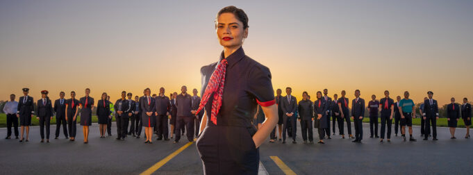 British Airways представи новата униформа за екипажите си