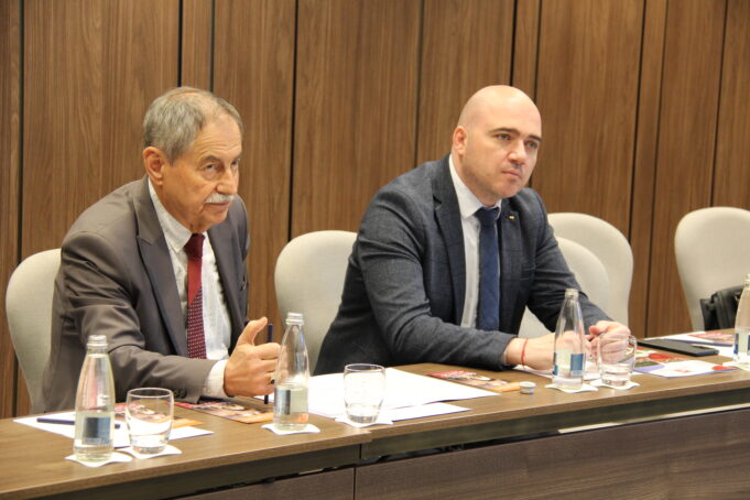 Министърът на туризма обсъди актуални теми и проблеми на неформална среща с представители на бизнеса в Пловдив