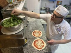 Bgtourism.bg е в кухнята на пицария “Бранди” – домът на пица “Маргерита” в Неапол (снимки+видео)