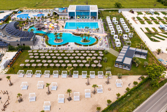 Нов модерен къмпинг отвори врати край Пловдив (снимки)