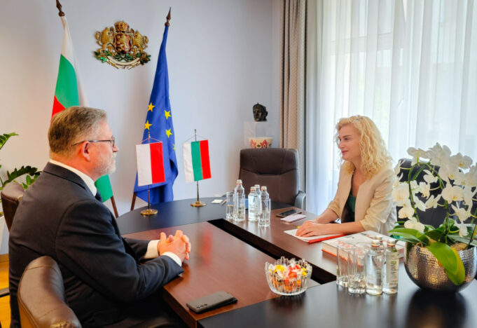 Министърът на туризма се срещна с извънредния и пълномощен посланик на Полша
