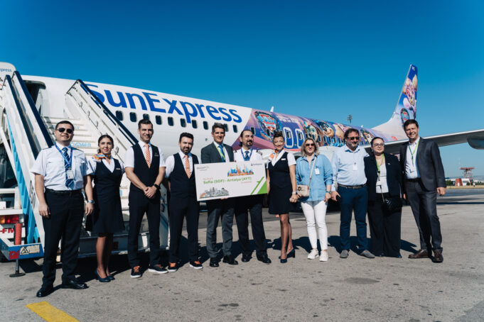 Авиокомпанията SunExpress вече и със сезонни полети от София до Анталия