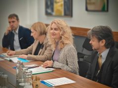 Зарица Динкова: Посещенията на китайски туристи у нас ще се увеличат чрез подобряване на свързаността между двете страни