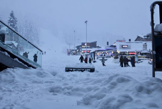 Боровец откри зимния сезон