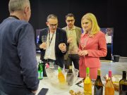 Министър Динкова присъства на изложението DiVino.Taste, събрало над 600 български вина от 96 изби