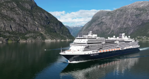 Holland America, една от най-харесваните премиум круизни компании в света, отплава в своята най-дълга промоционална кампания за годината!