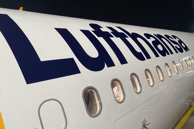 Стачката на Луфтханза ще засегне над 100 хиляди пътници, включително и 10 полета от и до София