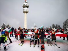 Пампорово се стяга за голямото ски спускане с носии на 3 март, домакините са подготвили богата музикална програма