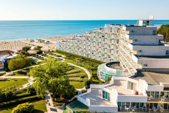 TUI France отличи хотел в Албена на специална церемония в Мароко