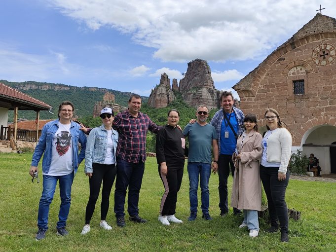 Министерството на туризма проведе рекламно-опознавателен тур за румънски журналисти, инфлуенсъри и туроператори в Северозападна България