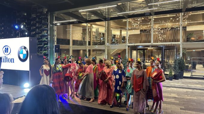 Прада разбива стереотипите с модно ревю в Хилтън София