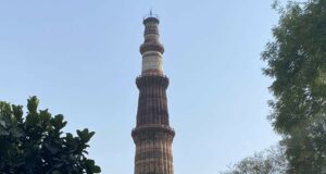 379 стъпала водят до върха на най-високата кула в Индия – Кутаб Минар (снимки)