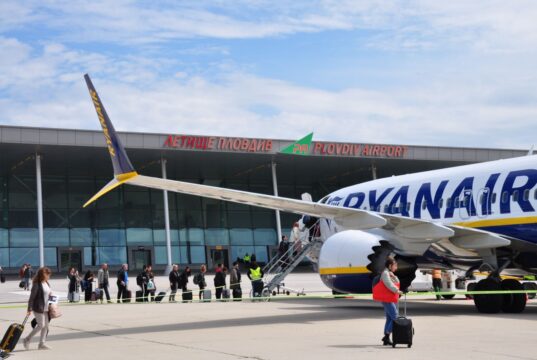 Летище Пловдив посреща първия полет от Милано с официална церемония