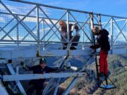 Обновиха панорамната площадка „Върхът“ край Могилица