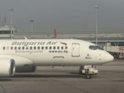 С два полета от Оман и Дубай връщат днес още 290 български граждани