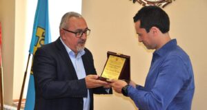 Покорителят на Еверест Георги Колевичин вече е Почетен гражданин на Разлог