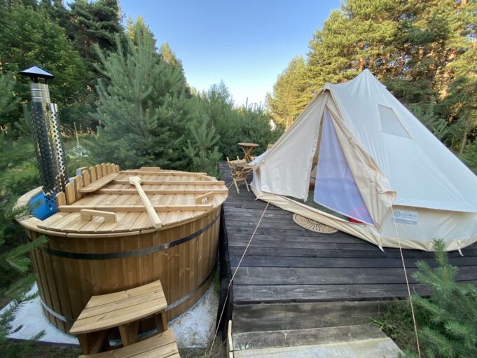 z12 glamping