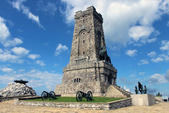 Паметникът на свободата на връх Шипка затваря за посетители до края на август 2029 година заради мащабна реставрация