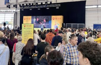 България се представя като целогодишна туристическа дестинация на TOUR SALON 2026 в Познан